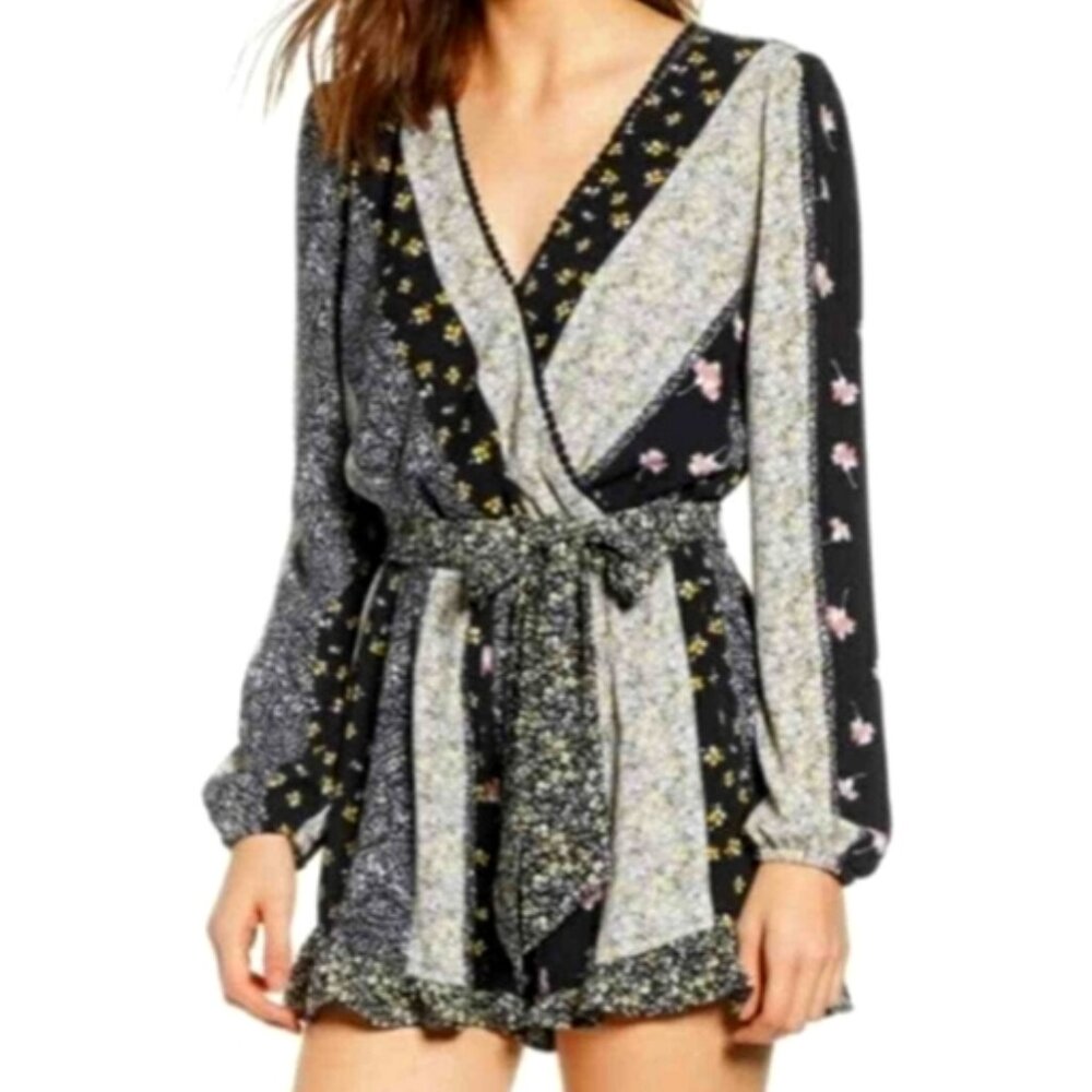 Love, Fire Long Sleeve Black Floral Lightweight Romper SZ M